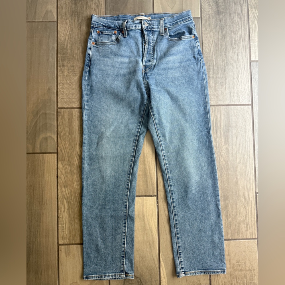 Levi's Wedgie Straight Jeans